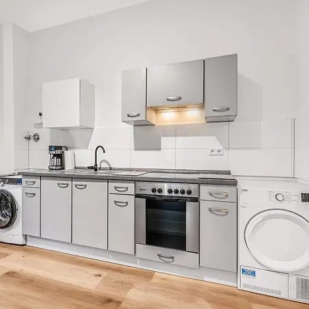 Perfect For 5 Guests - Netflix - Parking - - Smart Appartement *