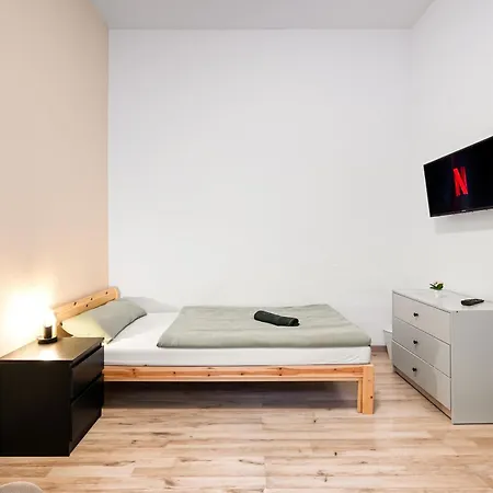 Perfect For 5 Guests - Netflix - Parking - - Smart Appartement