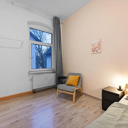Perfect For 5 Guests - Netflix - Parking - - Smart ドゥイスブルグ