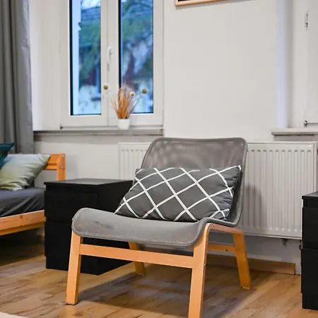Perfect For 5 Guests - Netflix - Parking - - Smart ドゥイスブルグ