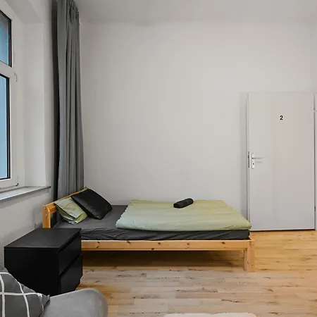 Perfect For 5 Guests - Netflix - Parking - - Smart ドゥイスブルグ