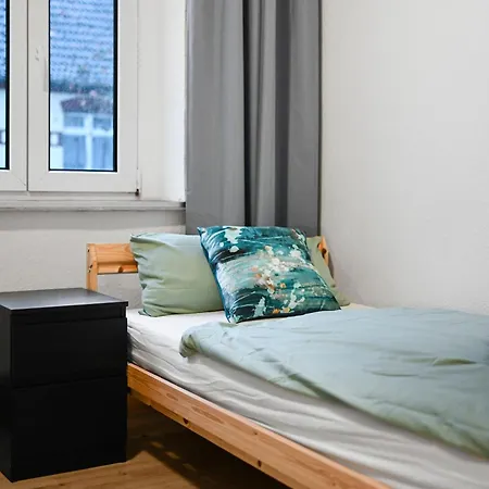 アパート Perfect For 5 Guests - Netflix - Parking - - Smart ドゥイスブルグ
