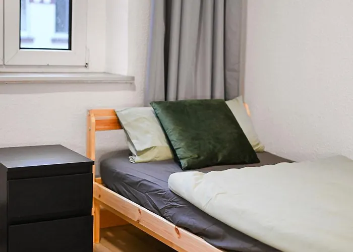 Perfect For 5 Guests - Netflix - Parking - - Smart Appartement Duisburg